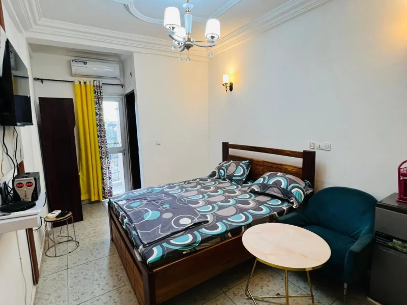 Chambre meublé
