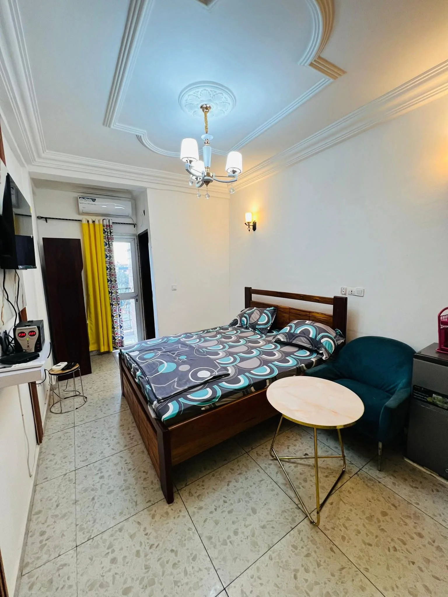 Chambre meublé