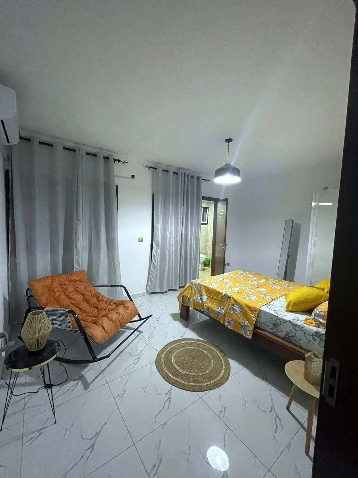 studio meublé